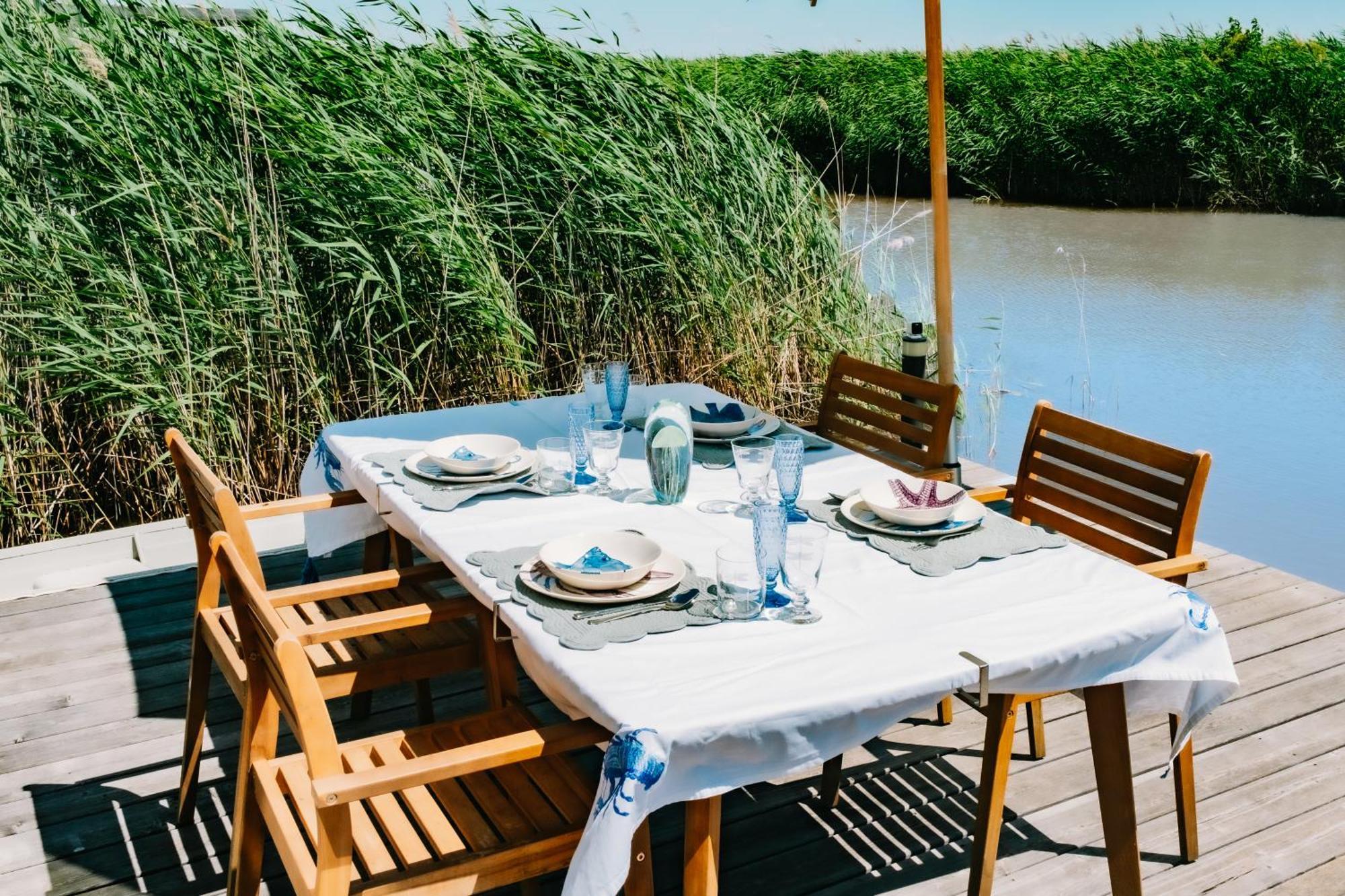 Seehuette Sonnenschilf - Premium Hide-away In Direkt Am Neusiedlersee Holiday home