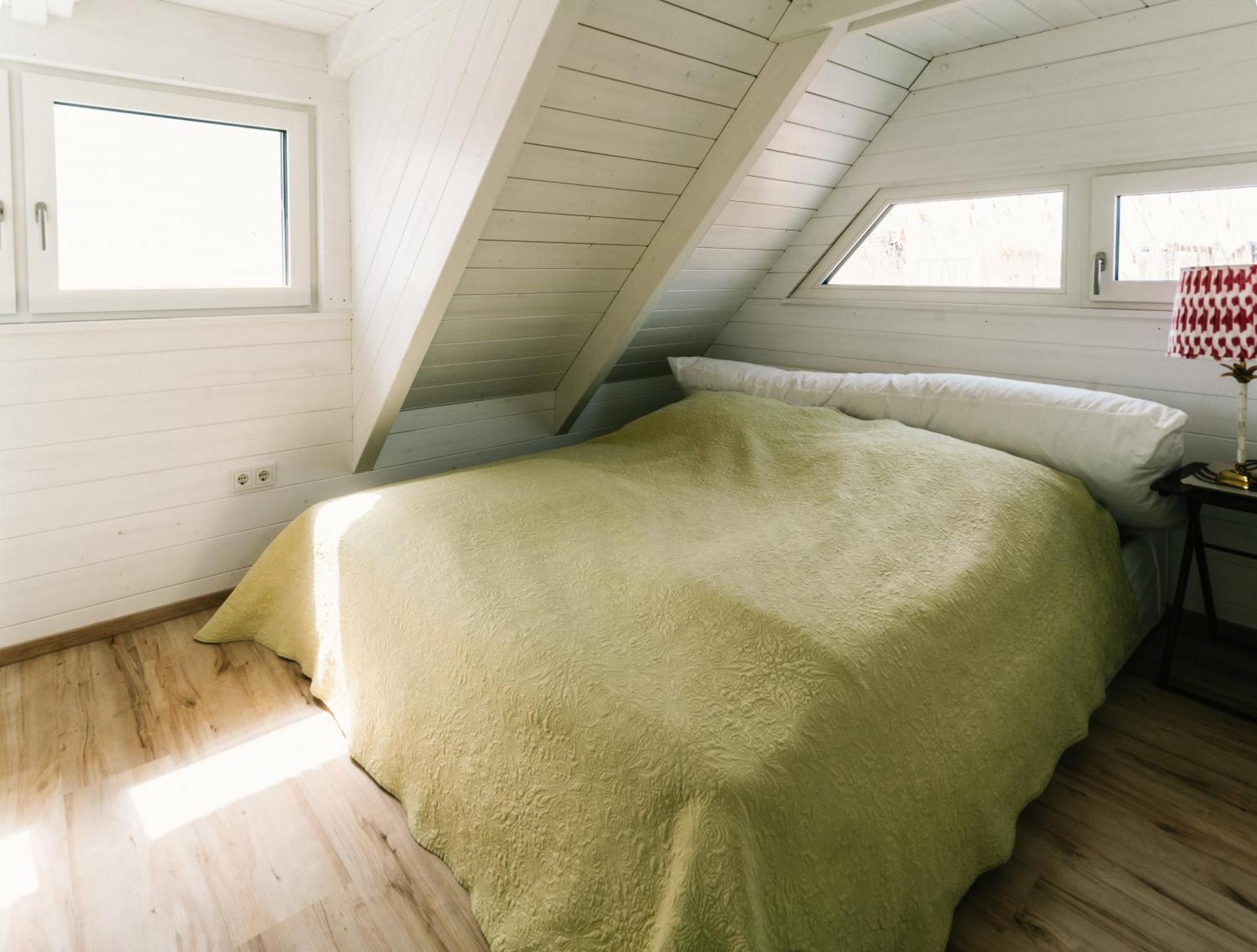 Holiday home Seehuette Sonnenschilf - Premium Hide-away In Direkt Am Neusiedlersee *