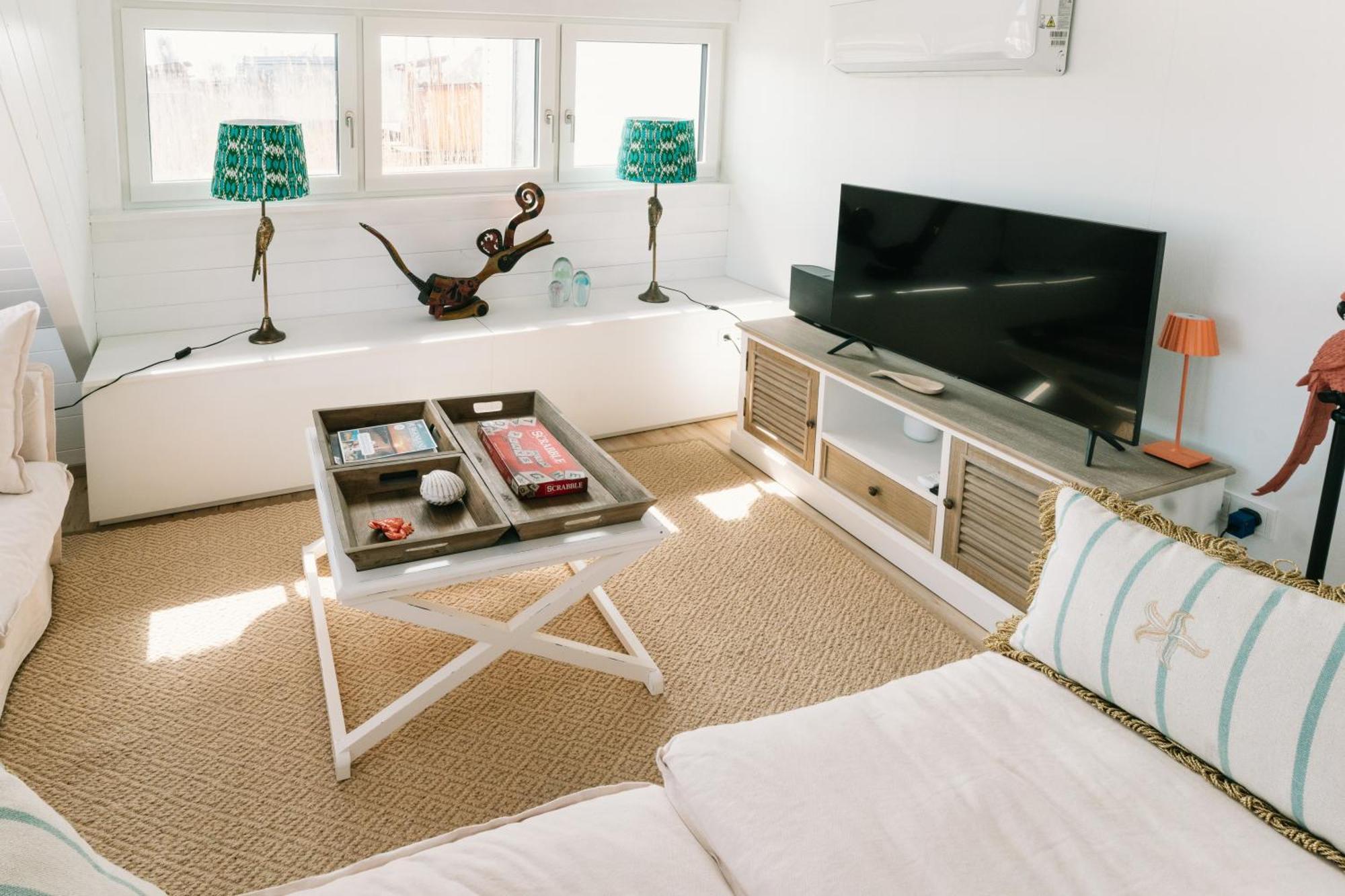 Seehuette Sonnenschilf - Premium Hide-away In Direkt Am Neusiedlersee *