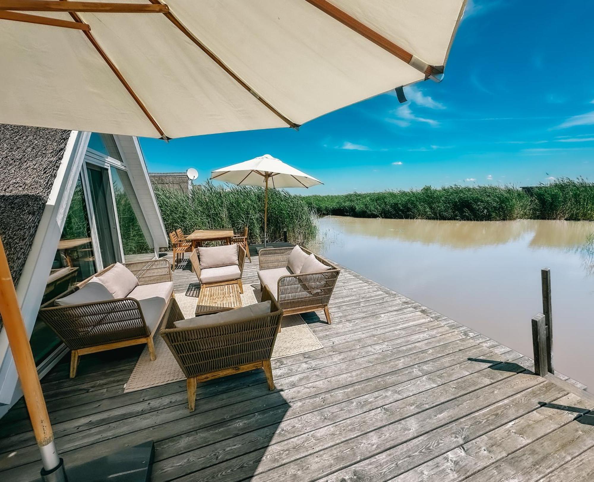 Seehuette Sonnenschilf - Premium Hide-away In Direkt Am Neusiedlersee