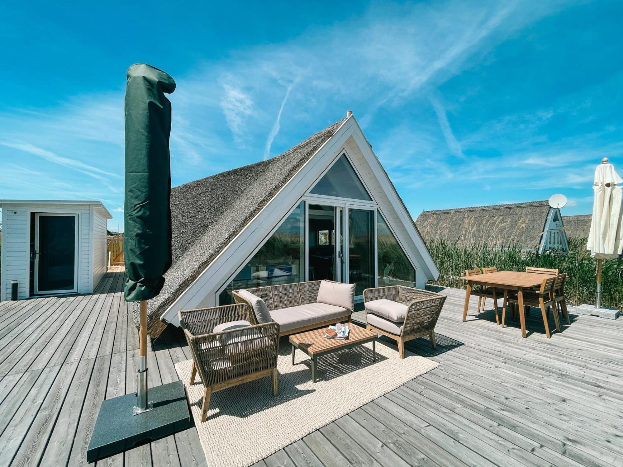 Seehuette Sonnenschilf - Premium Hide-away In Direkt Am Neusiedlersee